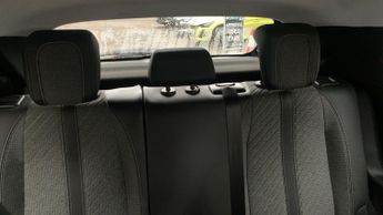 Peugeot 208 50kWh E-Style Hatchback 5dr Electric Auto (7.4kW Charger) (136 p