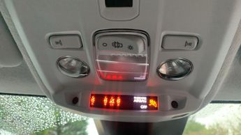 Peugeot 208 50kWh E-Style Hatchback 5dr Electric Auto (7.4kW Charger) (136 p