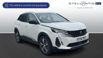 Peugeot 3008 1.6 12.4kWh Active Premium + SUV 5dr Petrol Plug-in Hybrid e-EAT