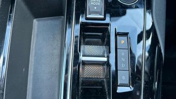 Peugeot 3008 SUV 1.6 12.4kWh Active Premium + SUV 5dr Petrol Plug-in Hybrid e-EAT