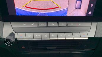 Vauxhall Astra Electric 54kWh Ultimate Hatchback 5dr Electric Auto (156 ps)