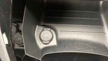 Peugeot 2008 1.2 PureTech GT SUV 5dr Petrol EAT Euro 6 (s/s) (130 ps)