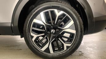 Citroen C4 1.2 PureTech MHEV MAX Hatchback 5dr Petrol Hybrid e-DSC Euro 6 (