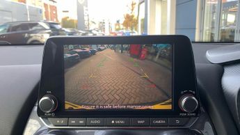 Nissan Juke 1.6 N-Connecta SUV 5dr Petrol Hybrid Auto Euro 6 (143 ps)