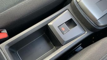 Vauxhall Frontera 1.2 MHEV Design SUV 5dr Petrol Hybrid e-DCT Euro 6 (s/s) (100 ps