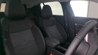 Jeep Avenger 54kWh Summit SUV 5dr Electric Auto (156 ps)