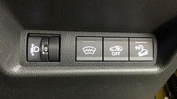 Jeep Avenger 54kWh Summit SUV 5dr Electric Auto (156 ps)