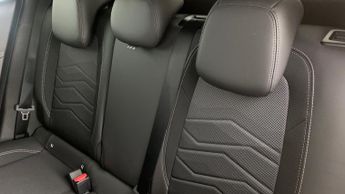 Jeep Avenger 54kWh Summit SUV 5dr Electric Auto (156 ps)