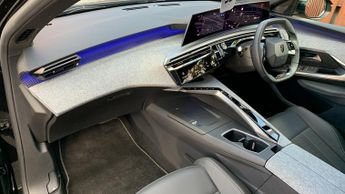 Peugeot 5008 1.2 HYBRID GT SUV 5dr Petrol Hybrid e-DSC6 Euro 6 (s/s) (136 ps)