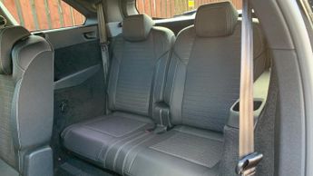 Peugeot 5008 1.2 HYBRID GT SUV 5dr Petrol Hybrid e-DSC6 Euro 6 (s/s) (136 ps)