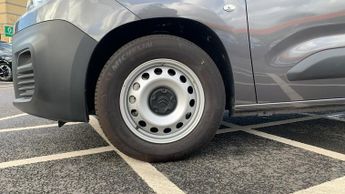 Citroen Berlingo 800 50kWh Enterprise Edition M Auto SWB 5dr (7.4kW Charger)