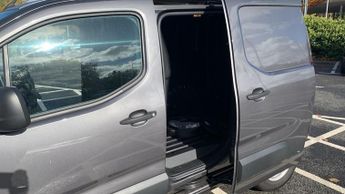 Citroen Berlingo 800 50kWh Enterprise Edition M Auto SWB 5dr (7.4kW Charger)