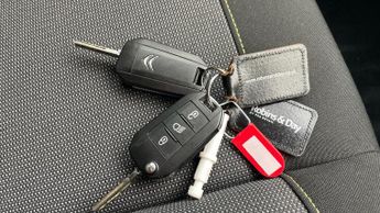 Citroen C3 1.2 PureTech GPF Flair Hatchback 5dr Petrol EAT6 Euro 6 (s/s) (1