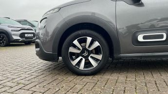 Citroen C3 1.2 PureTech PLUS Hatchback 5dr Petrol EAT6 Euro 6 (s/s) (110 ps