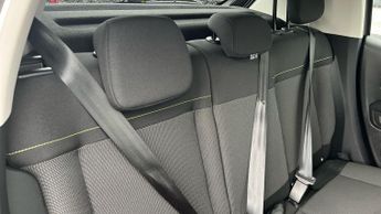 Citroen C3 1.2 PureTech PLUS Hatchback 5dr Petrol EAT6 Euro 6 (s/s) (110 ps