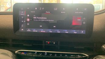 Fiat 500E 42kWh La Prima Hatchback 3dr Electric Auto (118 ps)