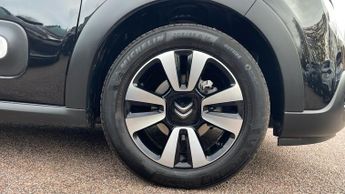 Citroen C3 1.2 PureTech PLUS Hatchback 5dr Petrol EAT6 Euro 6 (s/s) (110 ps