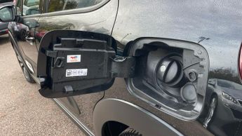 Citroen C3 1.2 PureTech PLUS Hatchback 5dr Petrol EAT6 Euro 6 (s/s) (110 ps