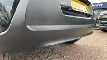 Citroen C3 1.2 PureTech PLUS Hatchback 5dr Petrol EAT6 Euro 6 (s/s) (110 ps