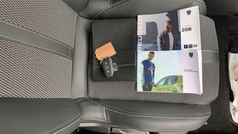 Peugeot 208 51kWh GT Hatchback 5dr Electric Auto (7.4kW Charger) (156 ps)