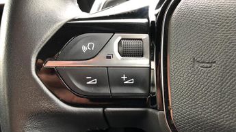 Peugeot 2008 1.2 PureTech Allure Premium SUV 5dr Petrol EAT Euro 6 (s/s) (130