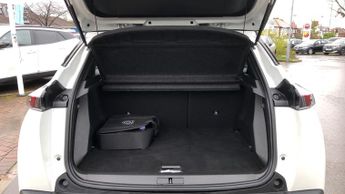 Peugeot 2008 50kWh GT SUV 5dr Electric Auto (7kW Charger) (136 ps)