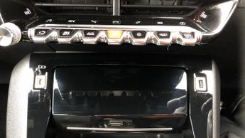 Peugeot 2008 50kWh GT SUV 5dr Electric Auto (7kW Charger) (136 ps)