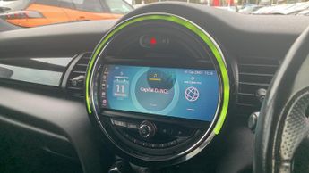 Mini Hatch 2.0 Cooper S Sport Hatchback 3dr Petrol Steptronic Euro 6 (s/s) 