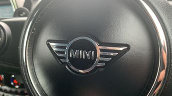 Mini Hatch 2.0 Cooper S Sport Hatchback 3dr Petrol Steptronic Euro 6 (s/s) 