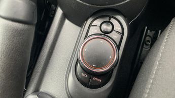 Mini Hatch 2.0 Cooper S Sport Hatchback 3dr Petrol Steptronic Euro 6 (s/s) 