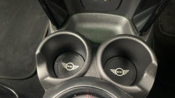 Mini Hatch 2.0 Cooper S Sport Hatchback 3dr Petrol Steptronic Euro 6 (s/s) 