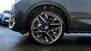 Peugeot 3008 SUV 1.2 HYBRID GT SUV 5dr Petrol Hybrid e-DSC6 Euro 6 (s/s) (136 ps)