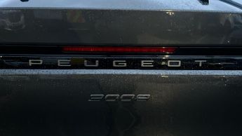 Peugeot 3008 SUV 1.2 HYBRID GT SUV 5dr Petrol Hybrid e-DSC6 Euro 6 (s/s) (136 ps)