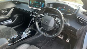 Peugeot 208 50kWh GT Premium Hatchback 5dr Electric Auto (136 ps)