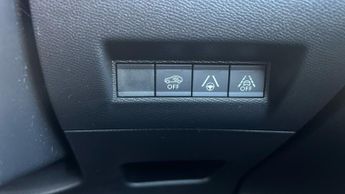 Peugeot 208 50kWh GT Premium Hatchback 5dr Electric Auto (136 ps)