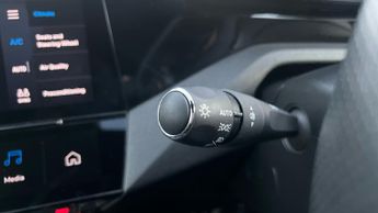 Peugeot 308 Sw 54kWh GT Estate 5dr Electric Auto (156 ps)