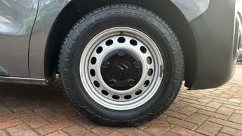 Citroen Spacetourer 50kWh Business Edition M MPV 5dr Electric Auto MWB (7.4kW Charge