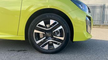 Peugeot 208 50kWh E-Style Hatchback 5dr Electric Auto (7.4kW Charger) (136 p