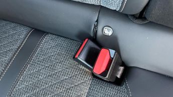 Peugeot 208 50kWh E-Style Hatchback 5dr Electric Auto (7.4kW Charger) (136 p