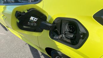 Peugeot 208 50kWh E-Style Hatchback 5dr Electric Auto (7.4kW Charger) (136 p