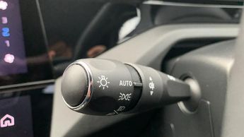 Peugeot 308 1.2 PureTech Allure Premium Hatchback 5dr Petrol EAT Euro 6 (s/s