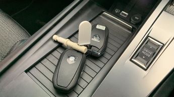 Peugeot 308 1.2 PureTech Allure Premium Hatchback 5dr Petrol EAT Euro 6 (s/s