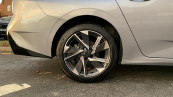 Peugeot 308 Sw 1.2 PureTech Allure Estate 5dr Petrol EAT Euro 6 (s/s) (130 ps)