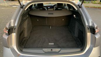 Peugeot 308 Sw 1.2 PureTech Allure Estate 5dr Petrol EAT Euro 6 (s/s) (130 ps)