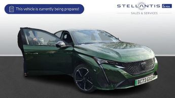 Peugeot 308 54kWh First Edition Hatchback 5dr Electric Auto (156 ps)