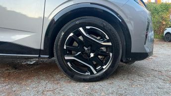 Peugeot 3008 73kWh GT SUV 5dr Electric Auto (210 ps)