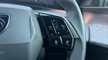 Peugeot 3008 73kWh GT SUV 5dr Electric Auto (210 ps)