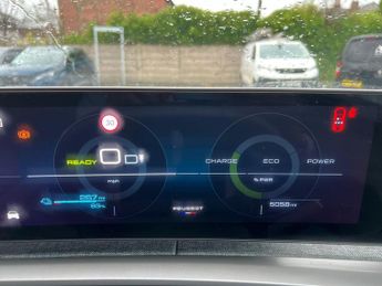 Peugeot 3008 73kWh GT SUV 5dr Electric Auto (210 ps)