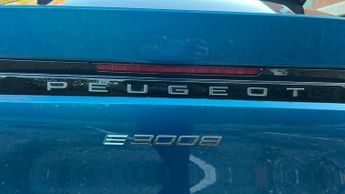 Peugeot 3008 73kWh GT SUV 5dr Electric Auto (210 ps)