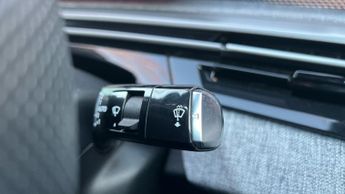 Peugeot 3008 73kWh GT SUV 5dr Electric Auto (210 ps)